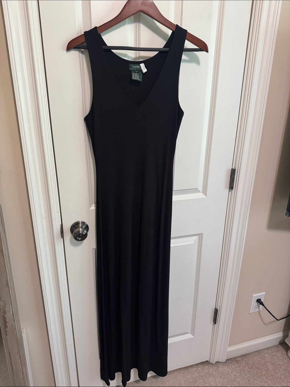 Lauren Ralph Lauren Black Sleeveless V-Neck Maxi Dress